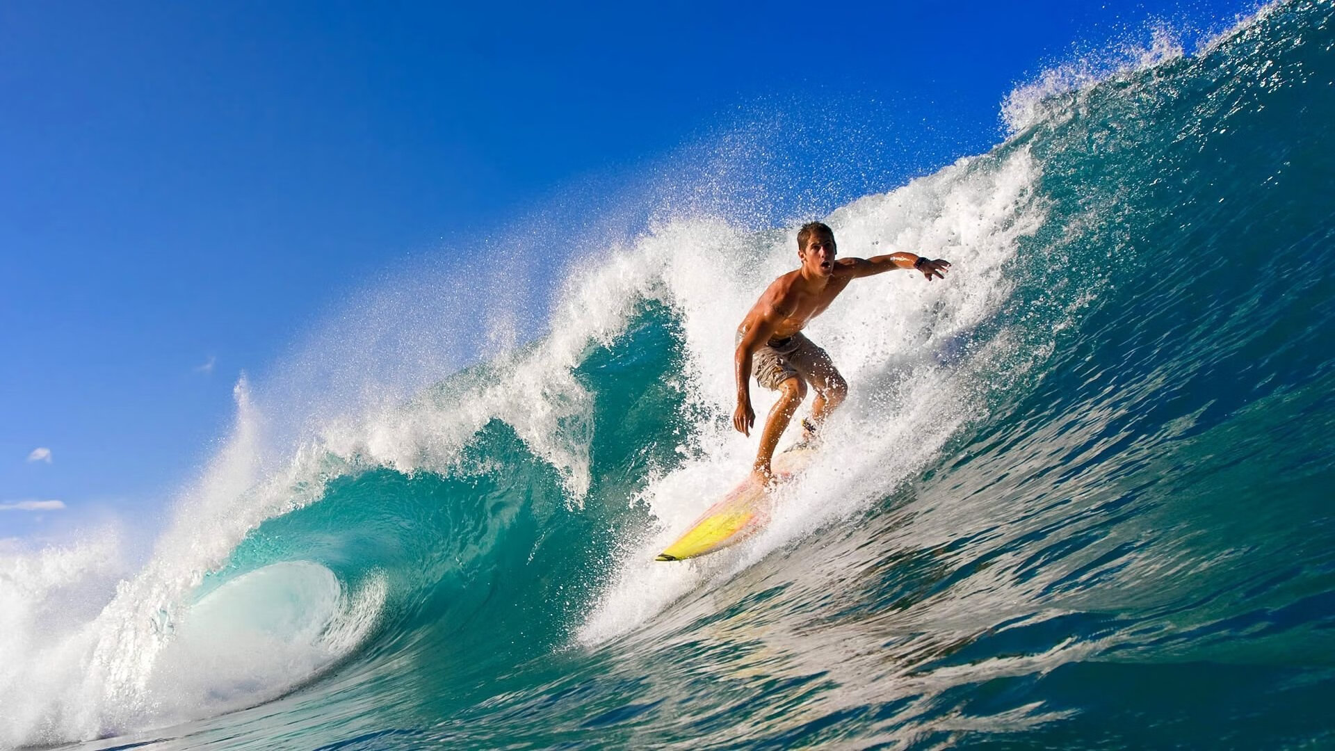 CBA球队提高临场应变能力应对复杂局面，cba赛前训练